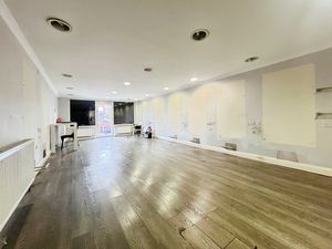 Photo 2- click for photo gallery